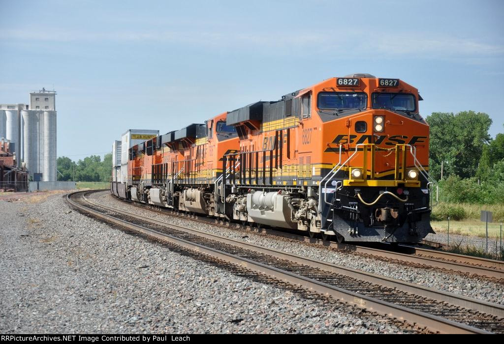 Intermodal cruises east